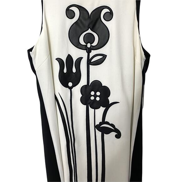Victoria Beckham x Target Floral Black and White Mod Shift Dress - Picture 3 of 6
